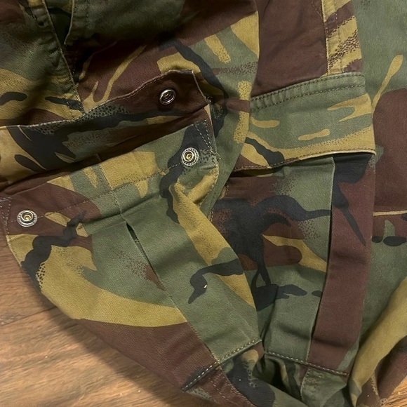 Polo Ralph Lauren
Slim Stretch Twill Cargo Pants size 10 - Picture 5 of 5